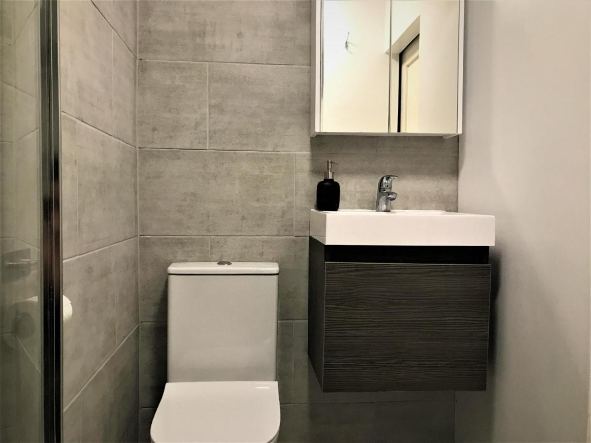 Bijou Annexe, Sea View, Private Entrance & Parking - Folkestone Hotel Buitenkant foto