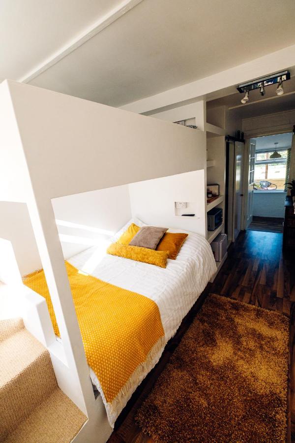 Bijou Annexe, Sea View, Private Entrance & Parking - Folkestone Hotel Buitenkant foto