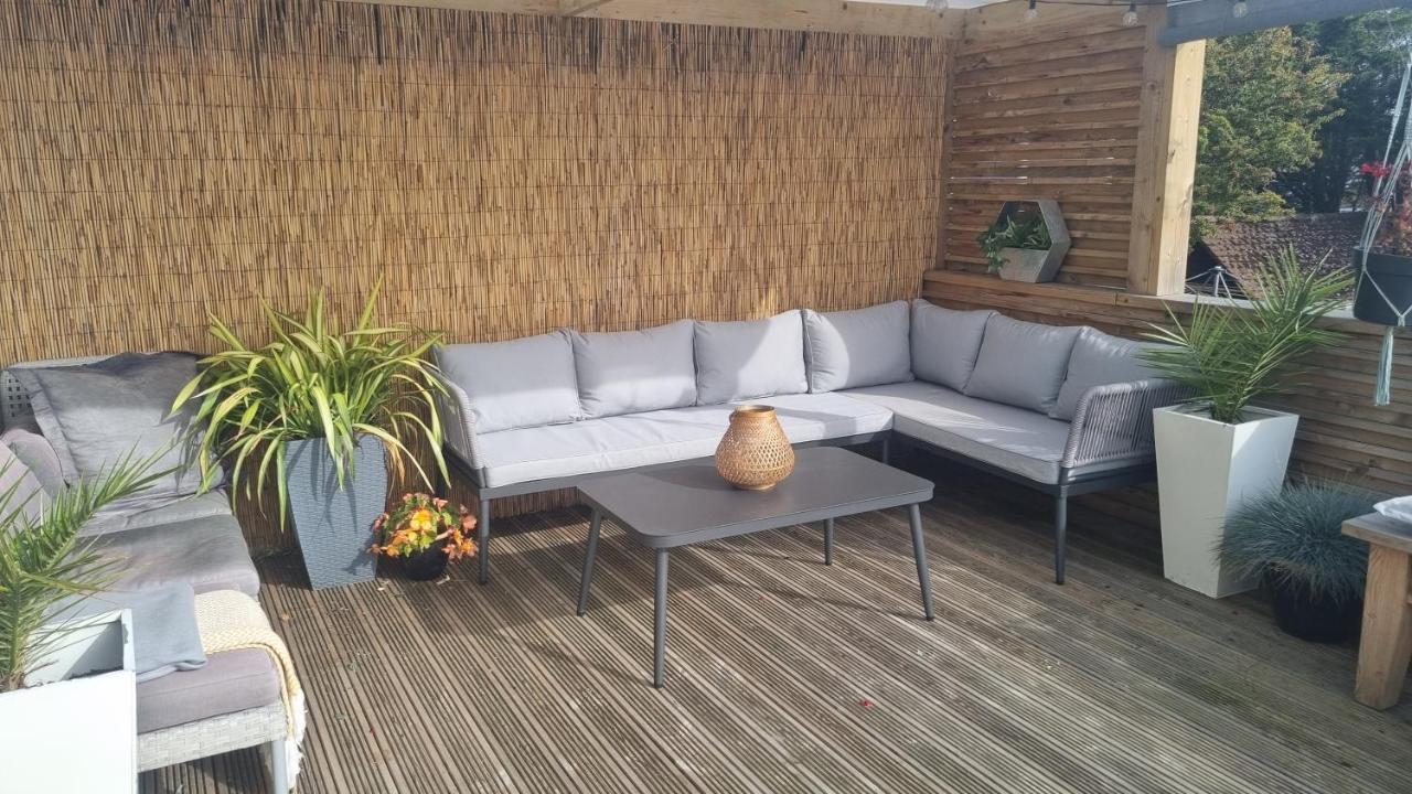 Bijou Annexe, Sea View, Private Entrance & Parking - Folkestone Hotel Buitenkant foto